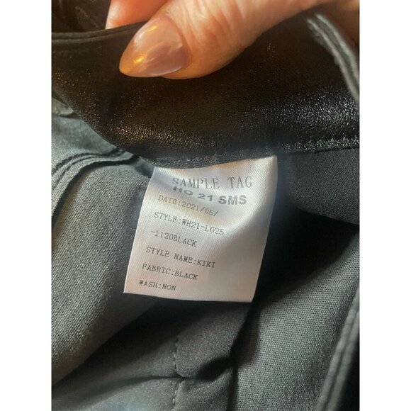 NWT RtA Kiki Flared Leather Cropped Shiny Pants Size 26 - Picture 11 of 15